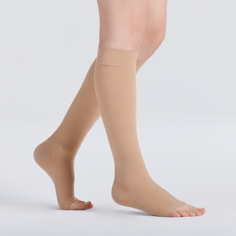 Компрессионные гольфы 3P130 VENOTEKS, 3 класс купить в OrtoMir24